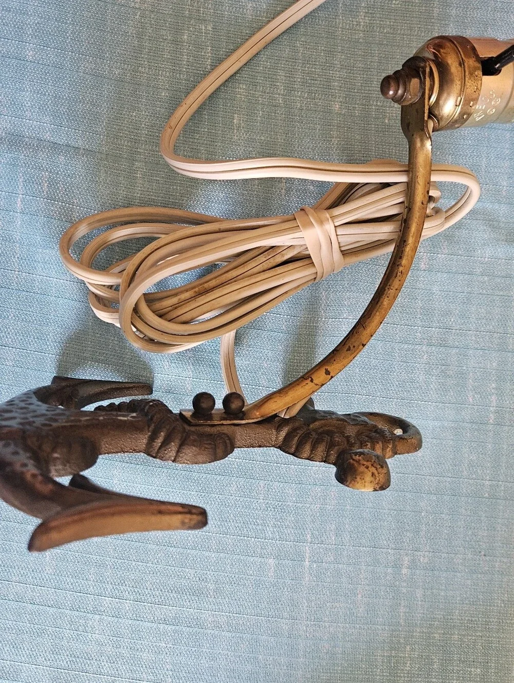 Vintage Anchor Wall Sconce Lamp in Brass Finish MCM Nautical